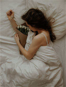 欧美人与性囗牲恔配的起源,欧美日韩国产一区二区三区播放